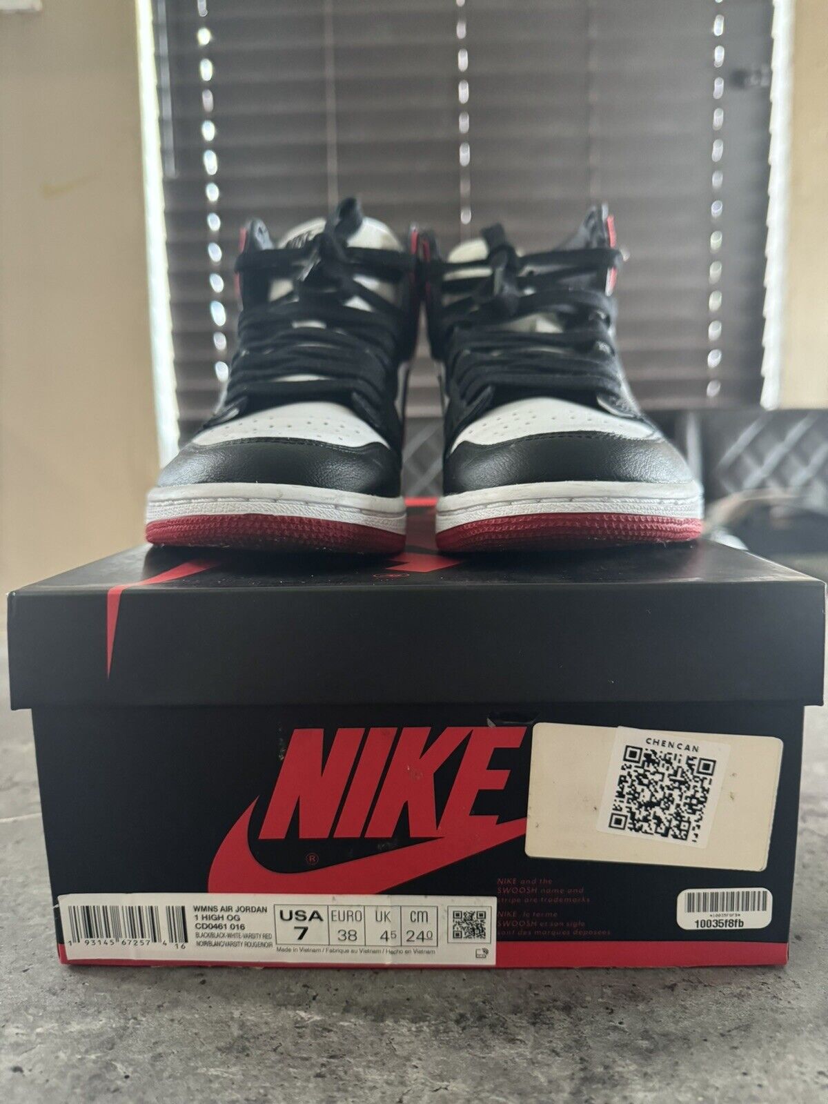 Air Jordan 1 OG High 'Black Toe' review sagfq 01