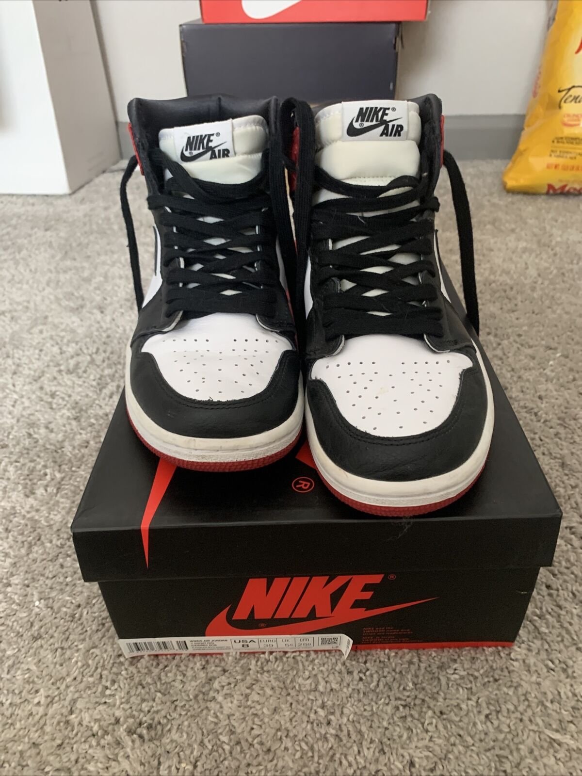 Air Jordan 1 OG High 'Black Toe' review Edit 01