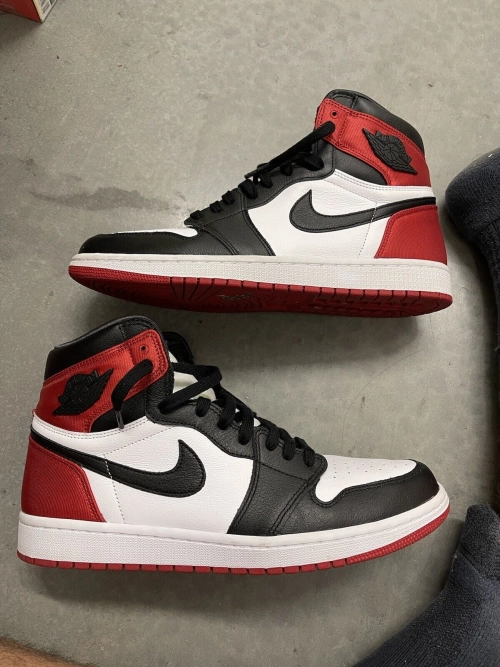 Air Jordan 1 OG High 'Black Toe' review 