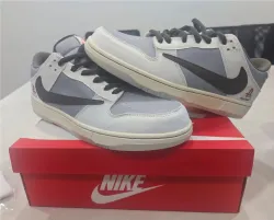  LF Travis Scott x PlayStation x Nike Dunk Low PS5 review Jane I. Gustafson 01