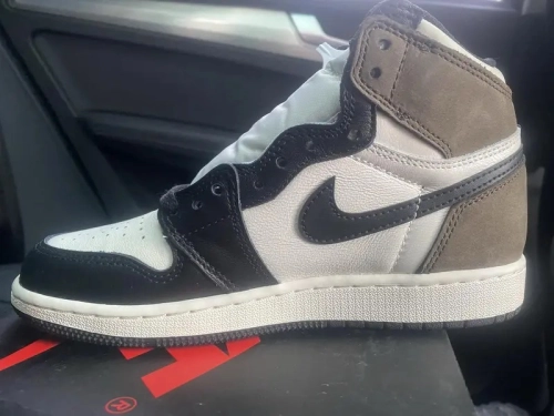 Air Jordan 1 Retro High OG Dark Mocha review 