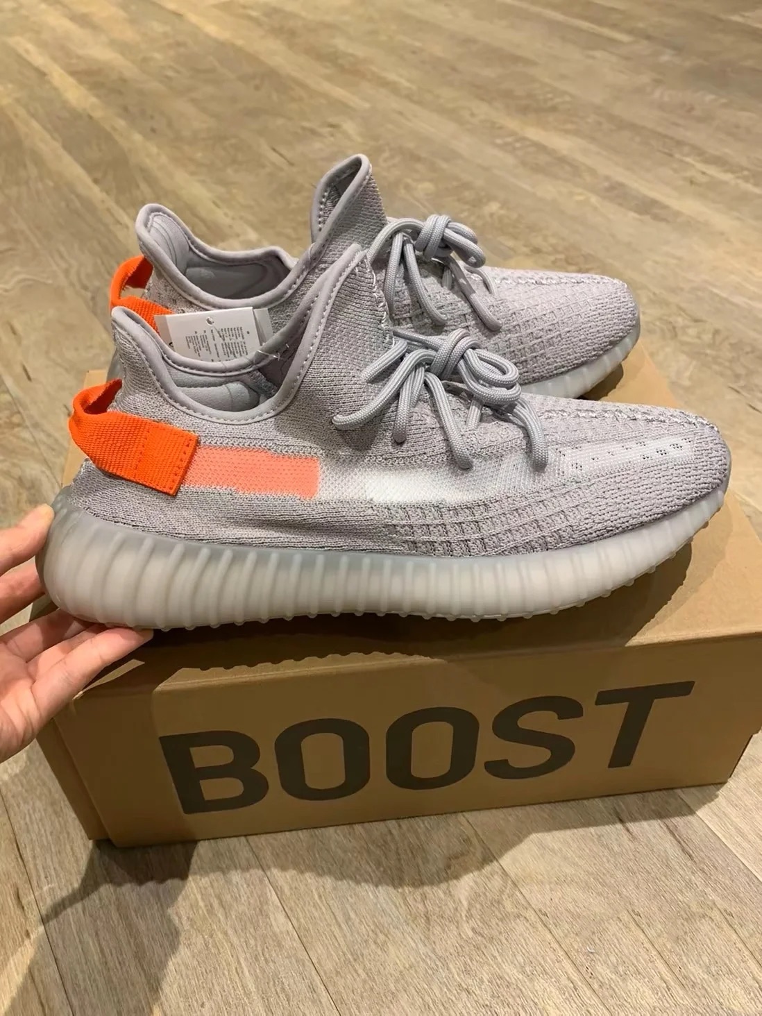 OG 350 V2 Adidas Yeezy Boost 350 V2 “Tail Light” review ERRY MACK