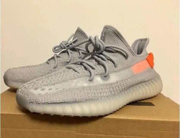 OG 350 V2 Adidas Yeezy Boost 350 V2 “Tail Light” review Amazon Customer