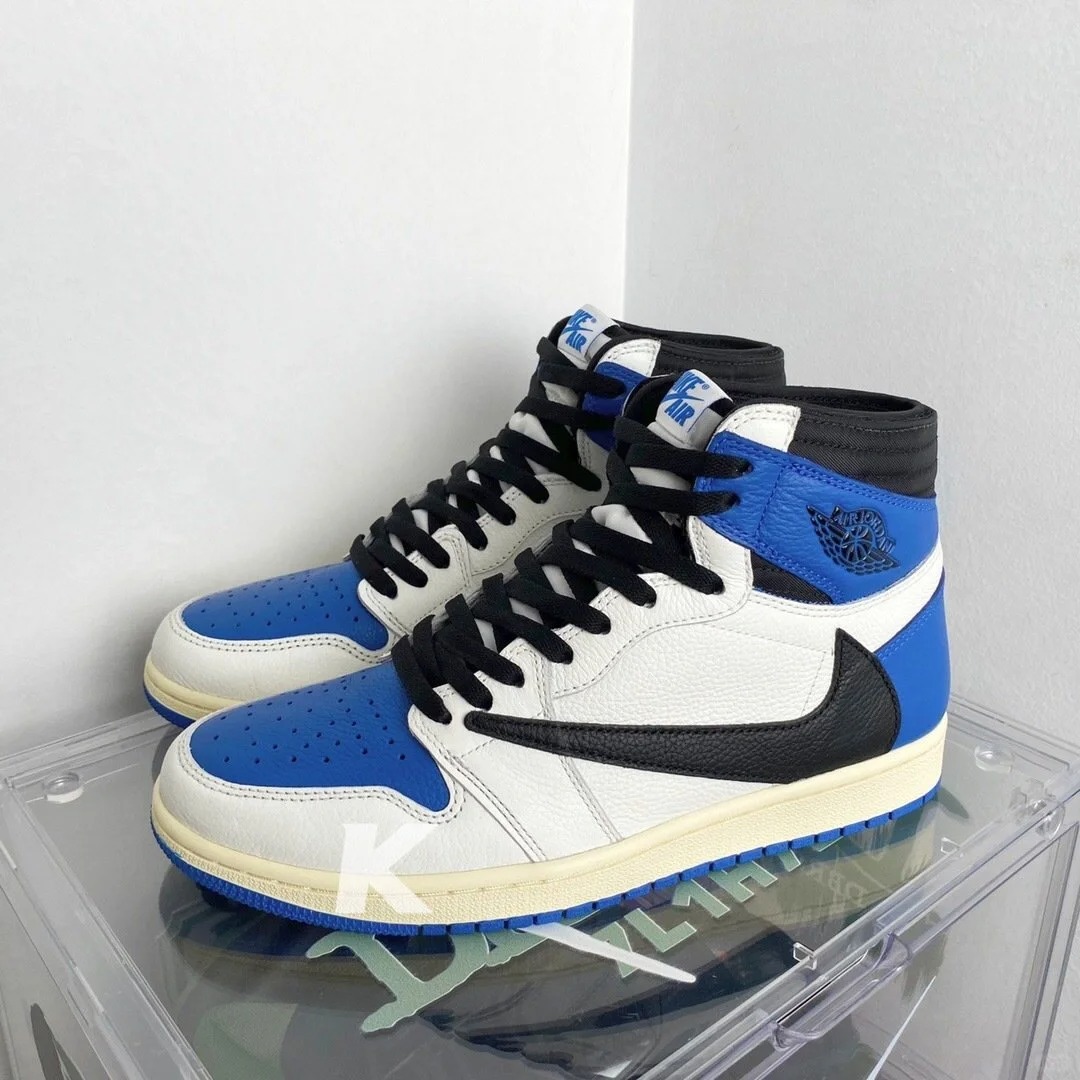 Fragment x Travis Scott x Air Jordan 1 High OG Military review Bollag 02