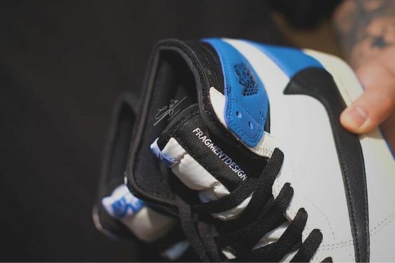Fragment x Travis Scott x Air Jordan 1 High OG Military review David