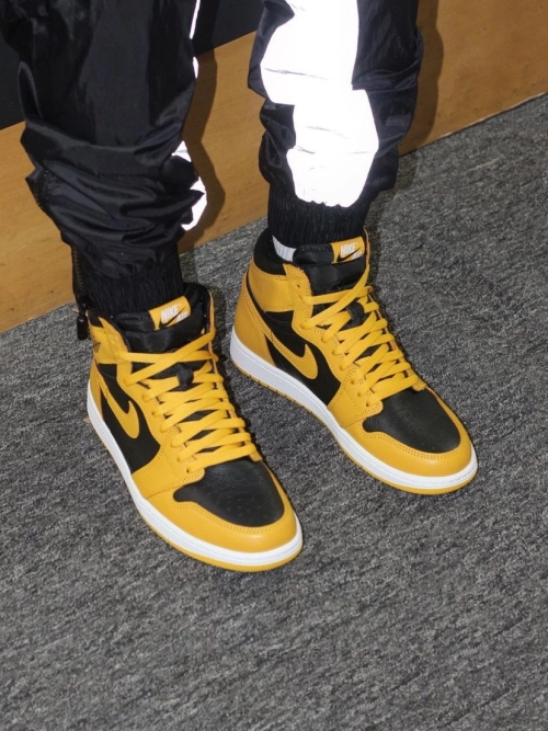 OG Air Jordan 1 High OG Pollen review 