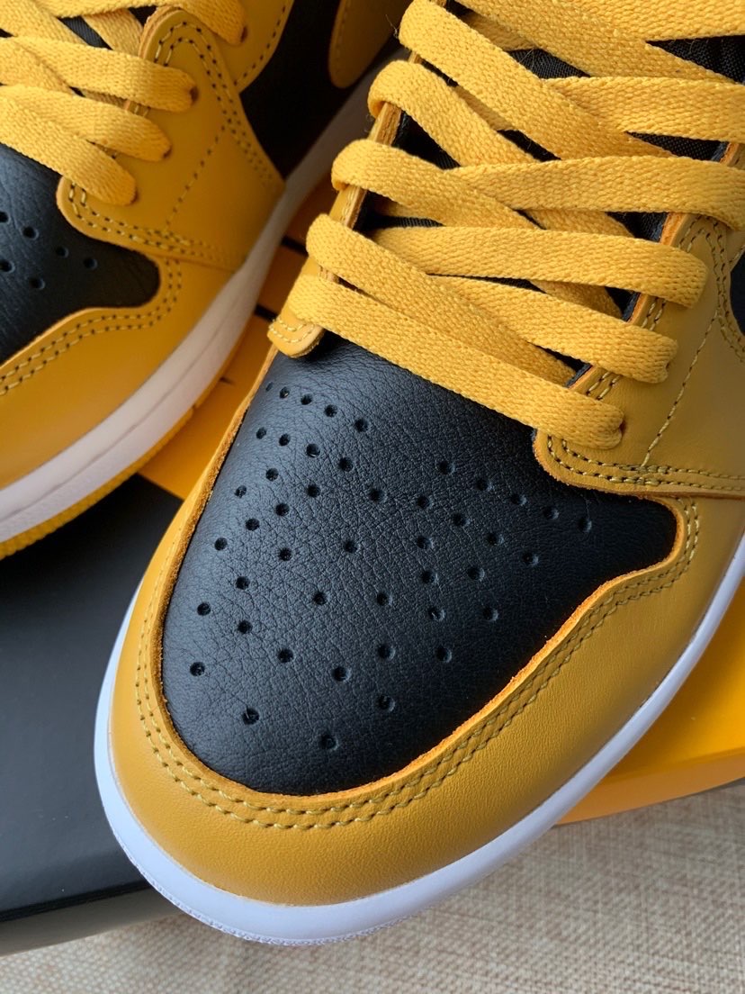 OG Air Jordan 1 High OG Pollen review Silinna 02