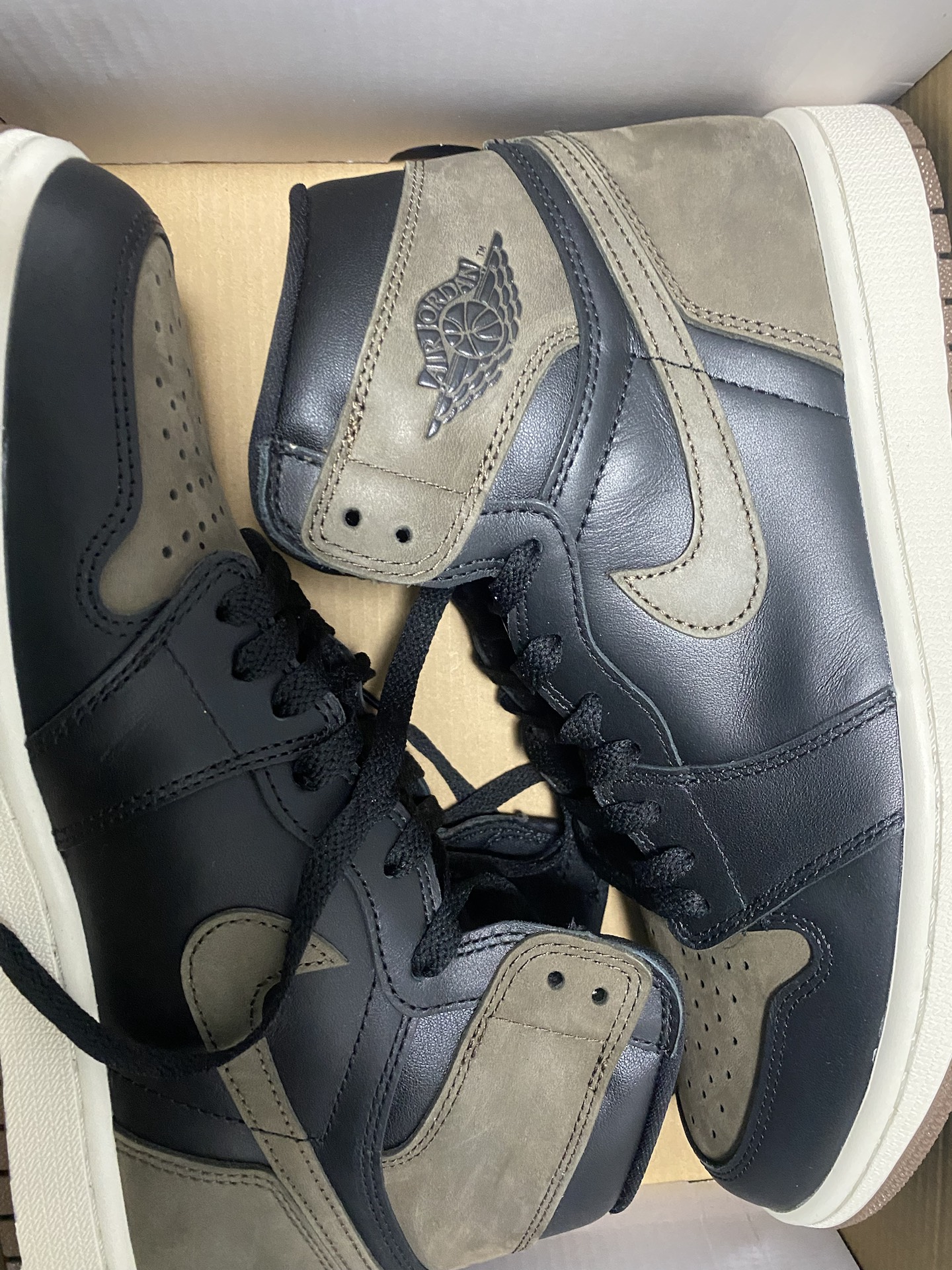 OG Air Jordan 1 High OG Palomino review danelle burke