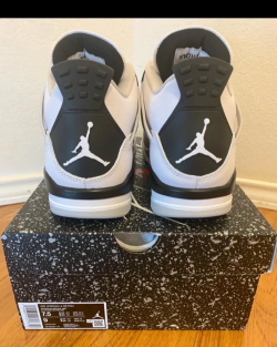 Q4 Batch Air Jordan 4 Retro Military Black review EvieH 02