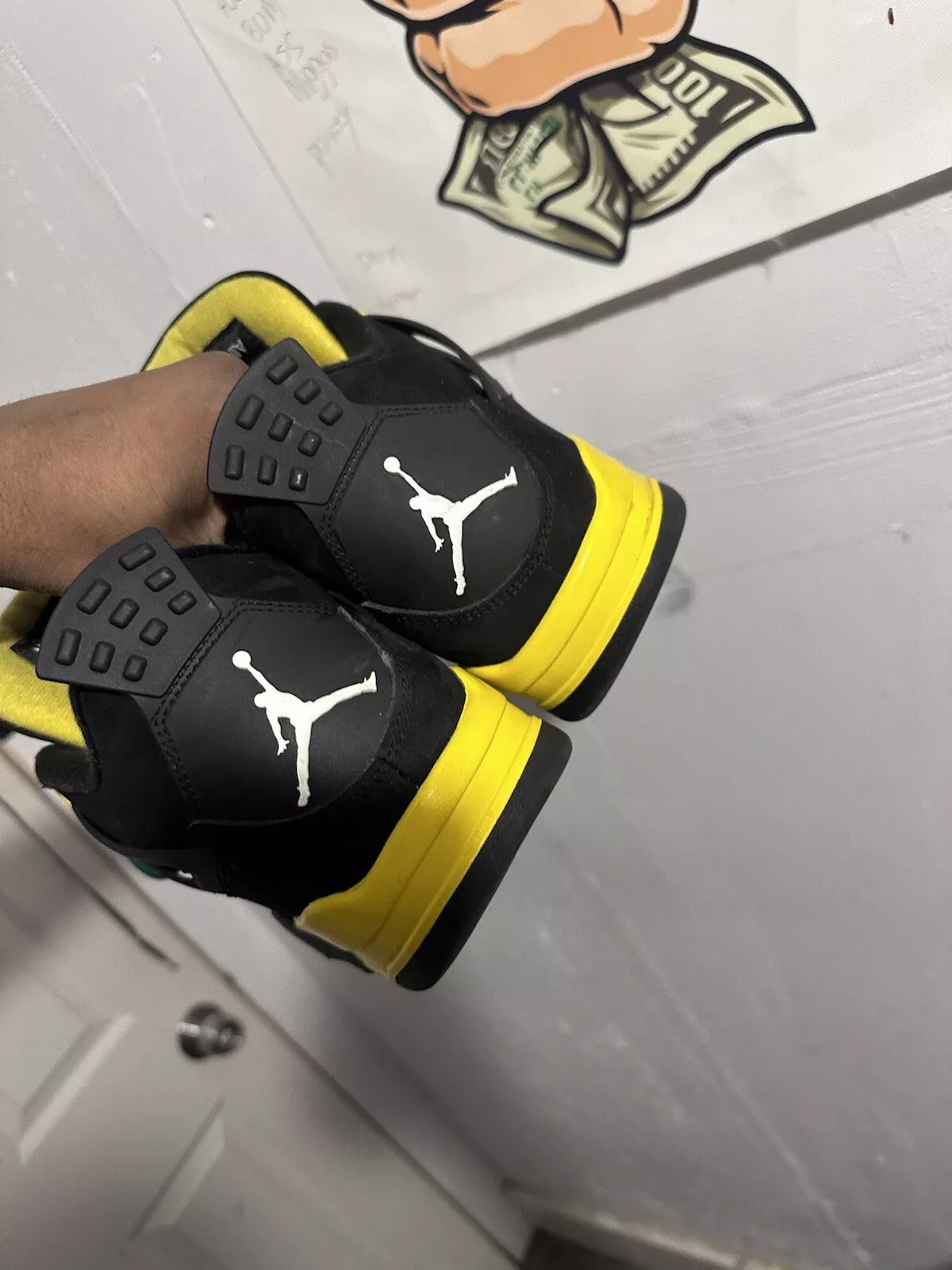 Q4 Batch Air Jordan 4 Thunder review Claudietta89 02