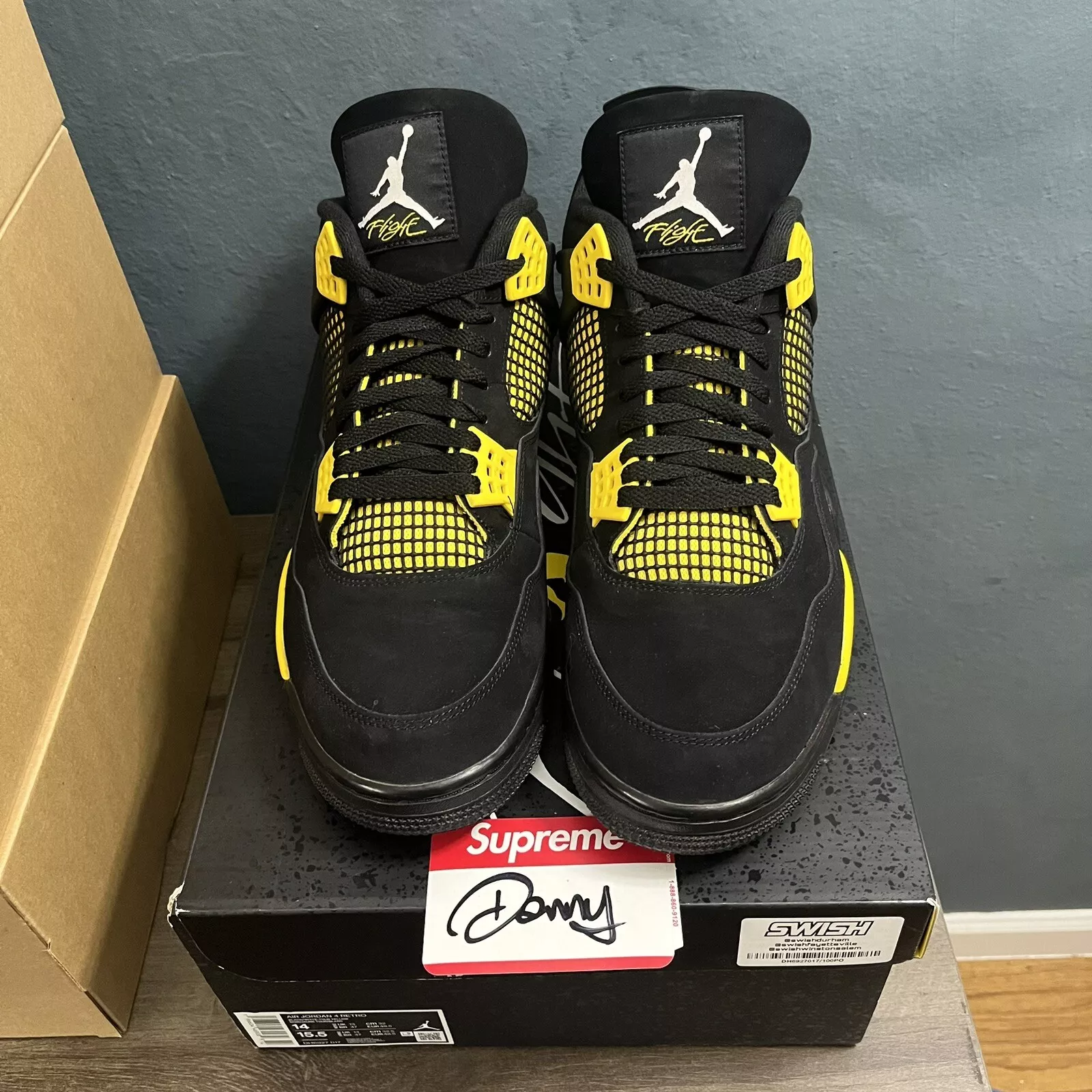 Q4 Batch Air Jordan 4 Thunder review Luca 02