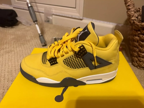 Q4 Batch Air Jordan 4 Retro LS Lightning review 