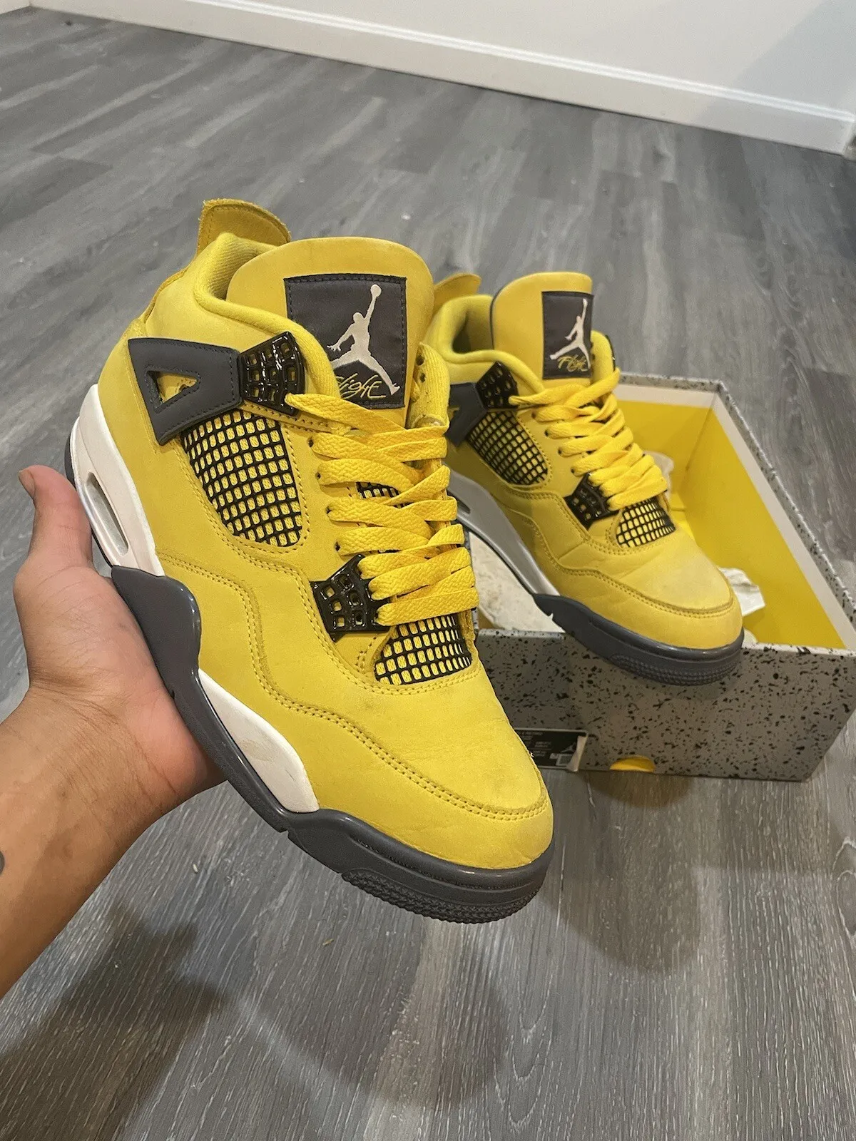 Q4 Batch Air Jordan 4 Retro LS Lightning review Denizhan
