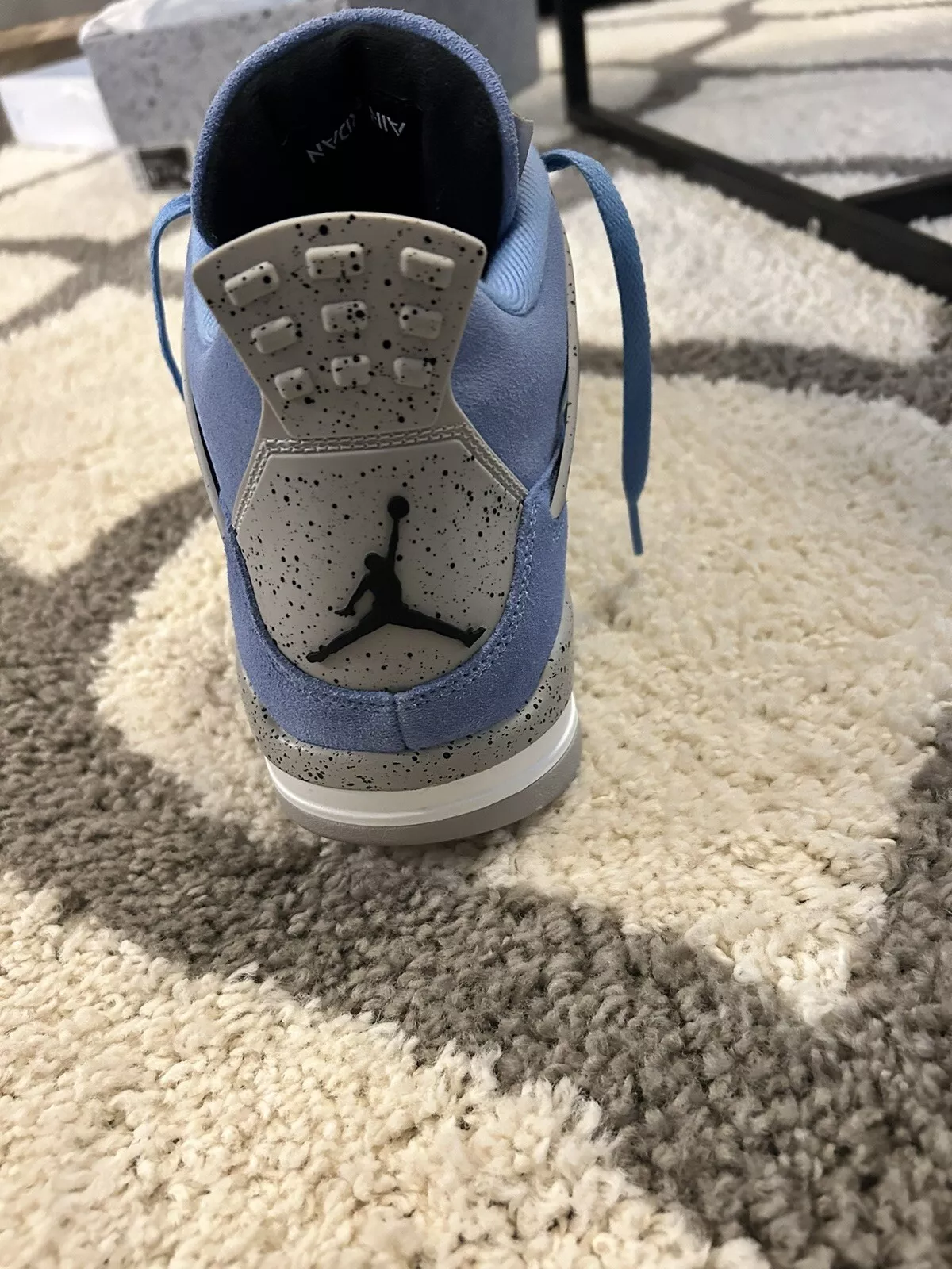 Q4 Batch Air Jordan 4 SE University Blue review EWebb 01