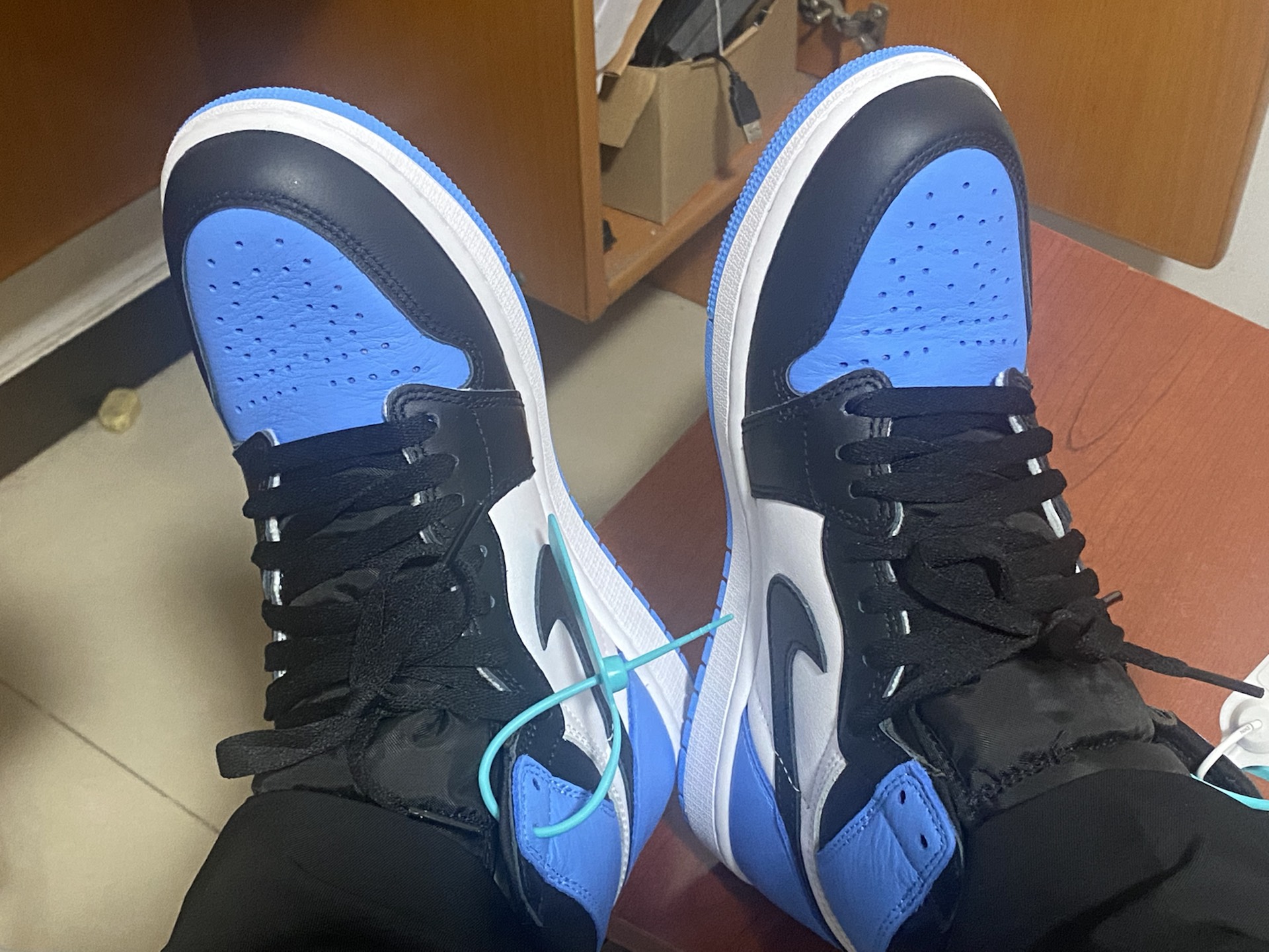 OG Air Jordan 1 High OG UNC Toe review Jill