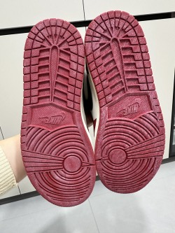 OG Air Jordan 1 High Chicago Reimagined review Mike 01