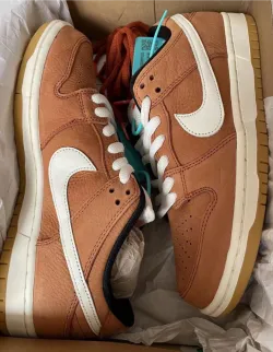 LF Nike SB Dunk Low Pro Iso DK Russet Sail review yovory 02