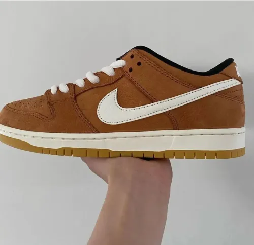 LF Nike SB Dunk Low Pro Iso DK Russet Sail review 