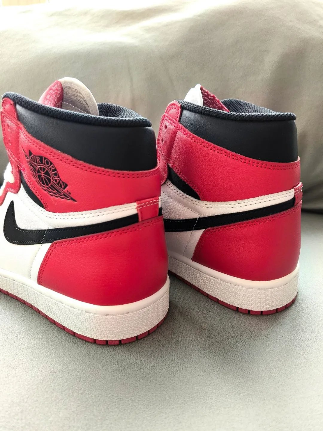 OG Air Jordan 1 High OG Chicago review Tess 03