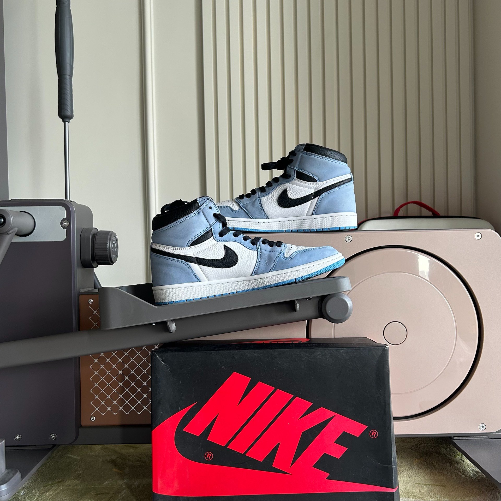 OG Air Jordan 1 High OG University Blue review Ned 02