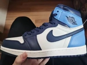 OG Air Jordan 1 Retro High OG Obsidian University Blue review 