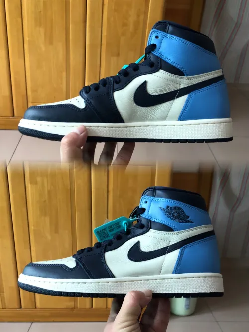 OG Air Jordan 1 Retro High OG Obsidian University Blue review 