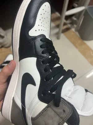 OG Air Jordan 1 Retro High OG Dark Mocha review Pete 02