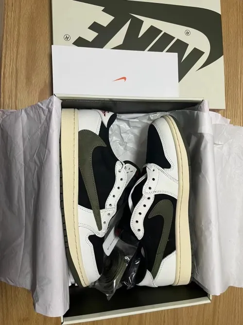 OG Air Jordan 1 Low OG WMNS Black Green Olive review 