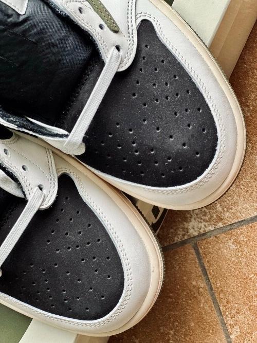 OG Travis Scott x Air Jordan 1 Low White Brown Barb review 