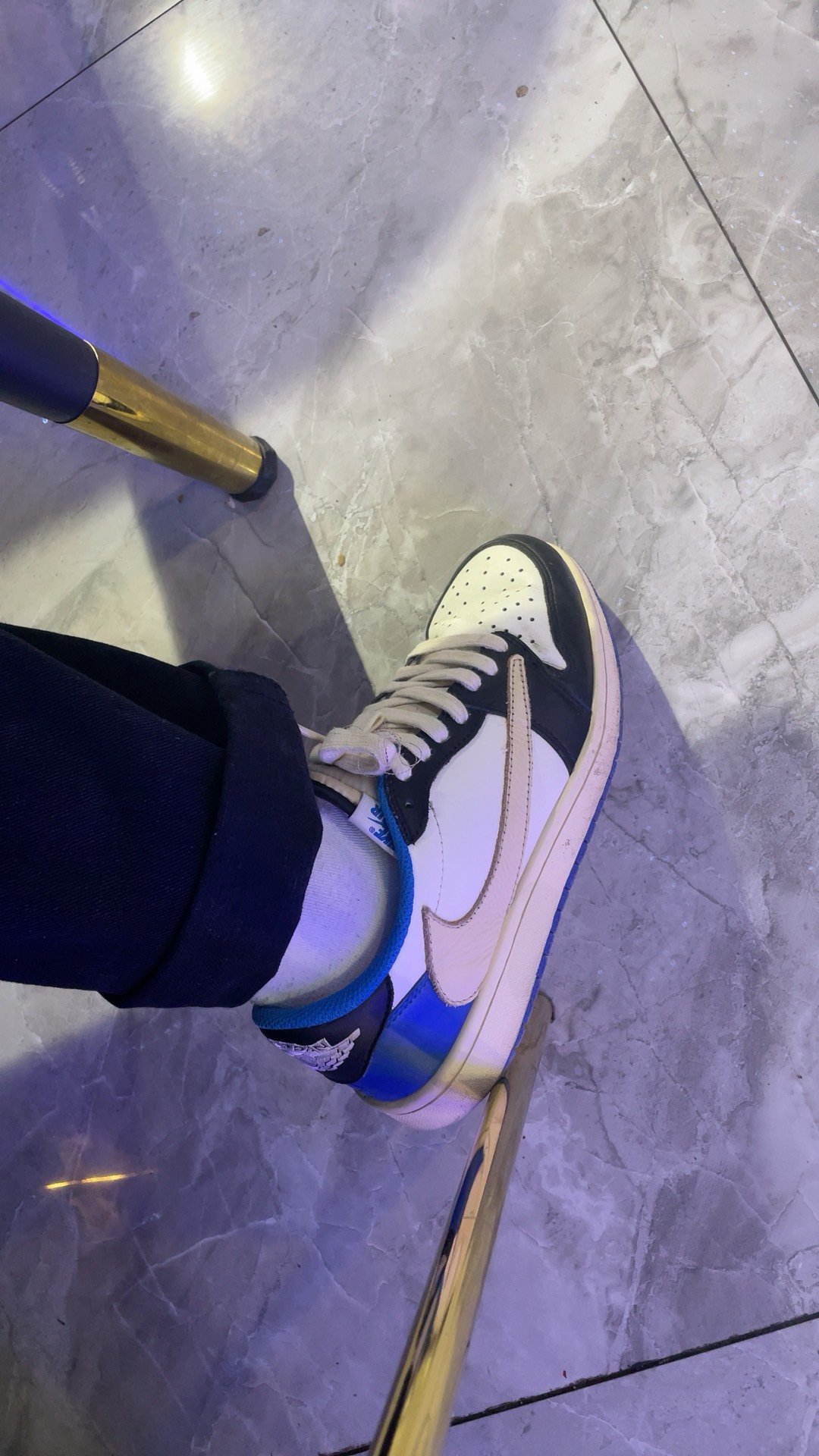 OG Travis Scott x Fragment Design x Air Jordan 1 Low review Nina 02