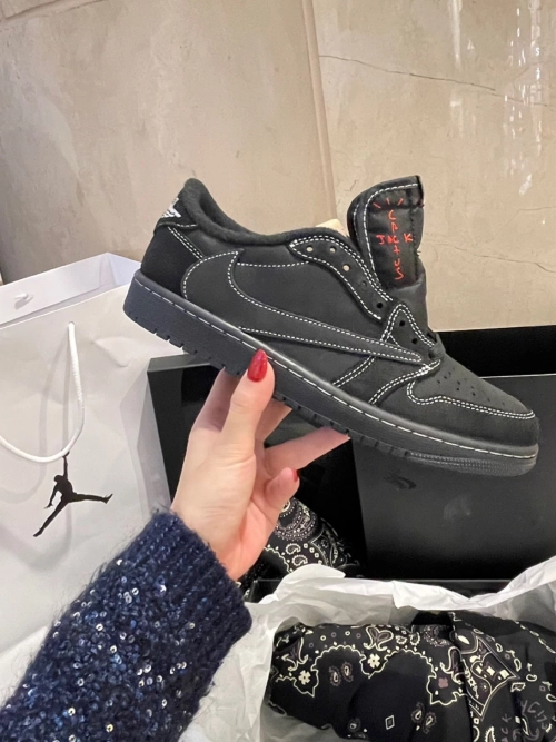 OG Travis Scott x Air Jordan 1 Low OG SP Black Phantom review 