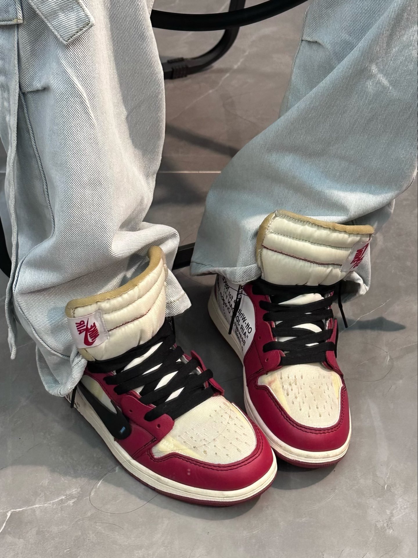 OG OFF-WHITE x Air Jordan 1 High Chicago review Quinn 01