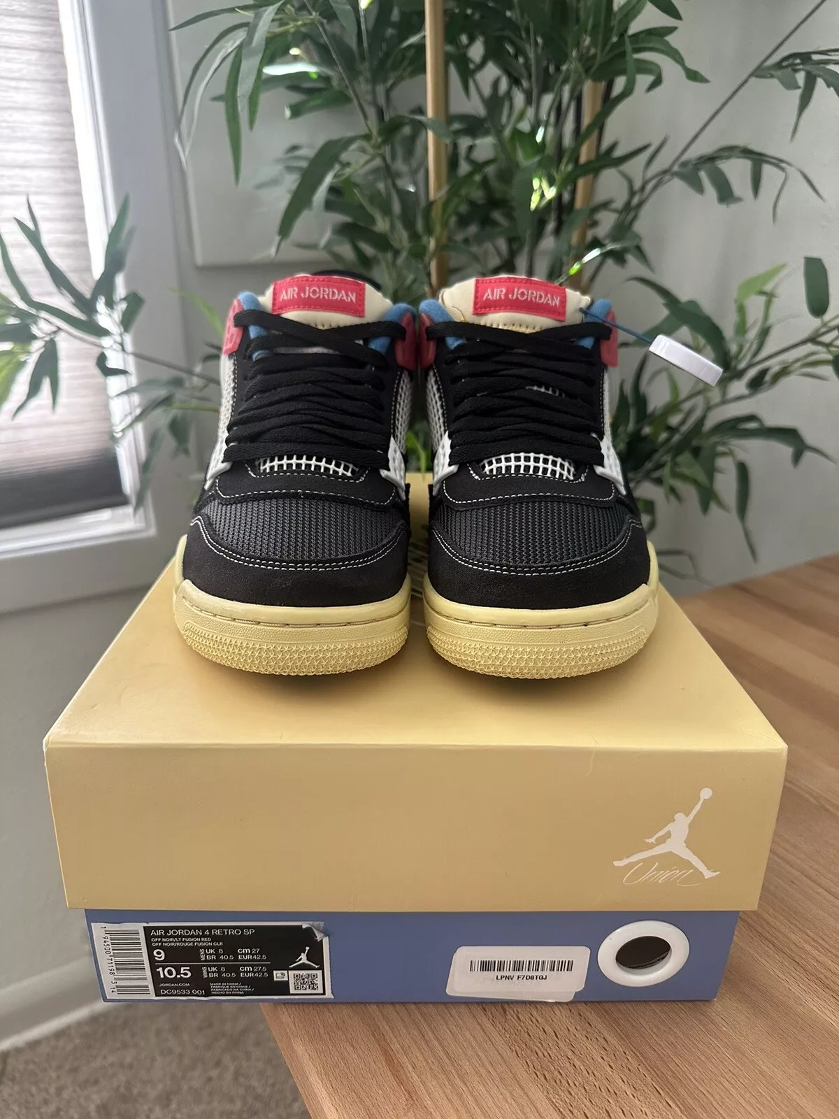 Q4 Batch Union LA x Air Jordan 4 Retro SP Off Noir Black review Paola Andrea 01