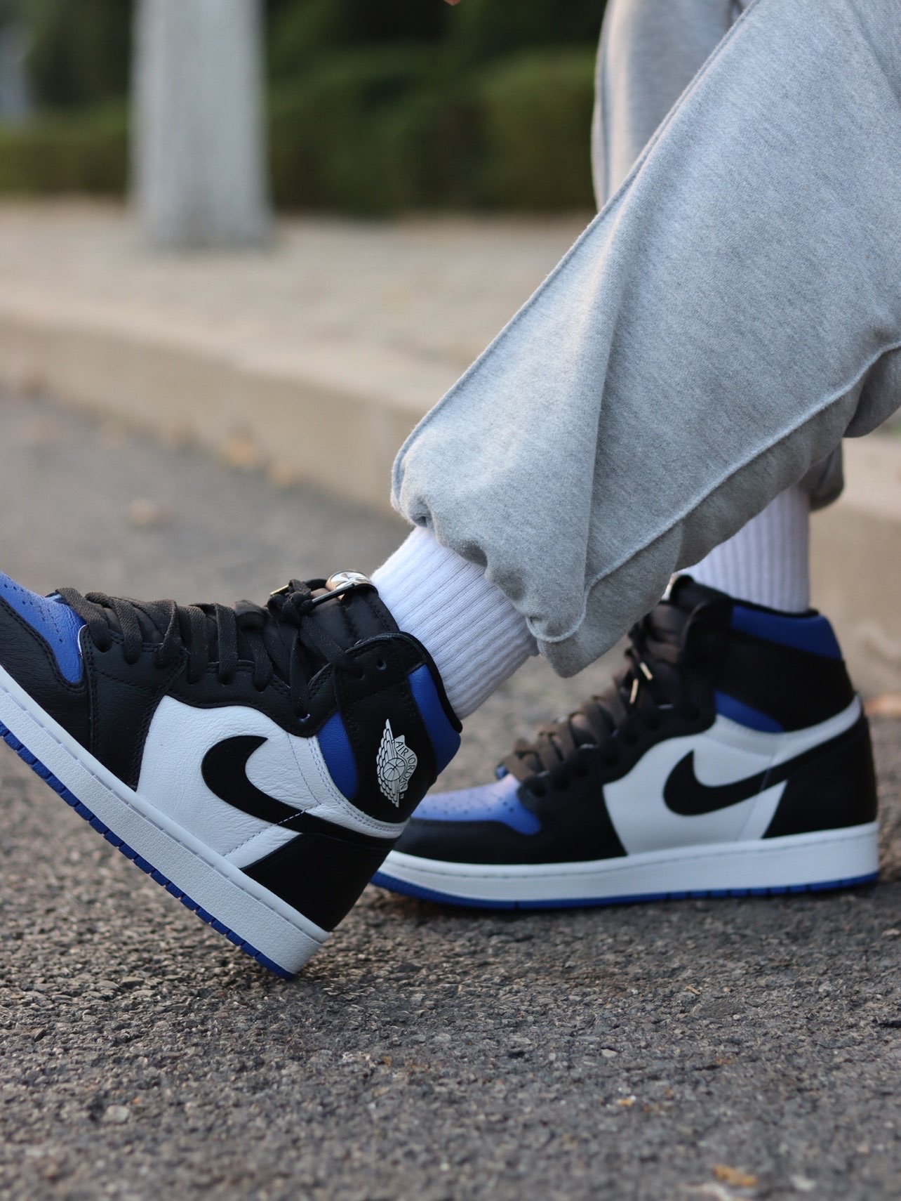 OG Air Jordan 1 Retro High OG Game Royal review Alex 01