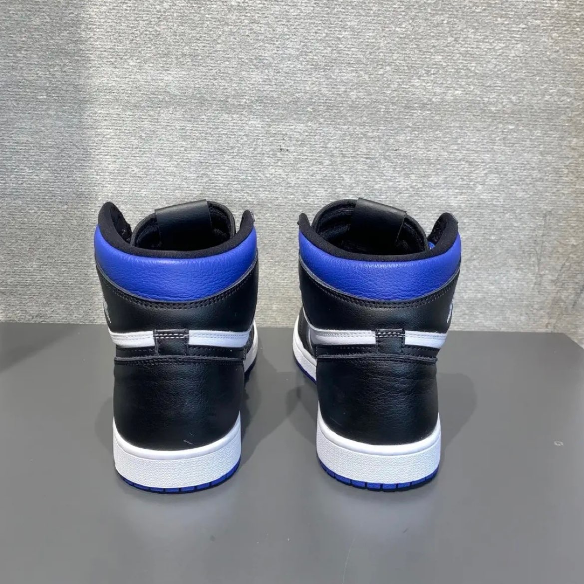 OG Air Jordan 1 Retro High OG Game Royal review Casey 03