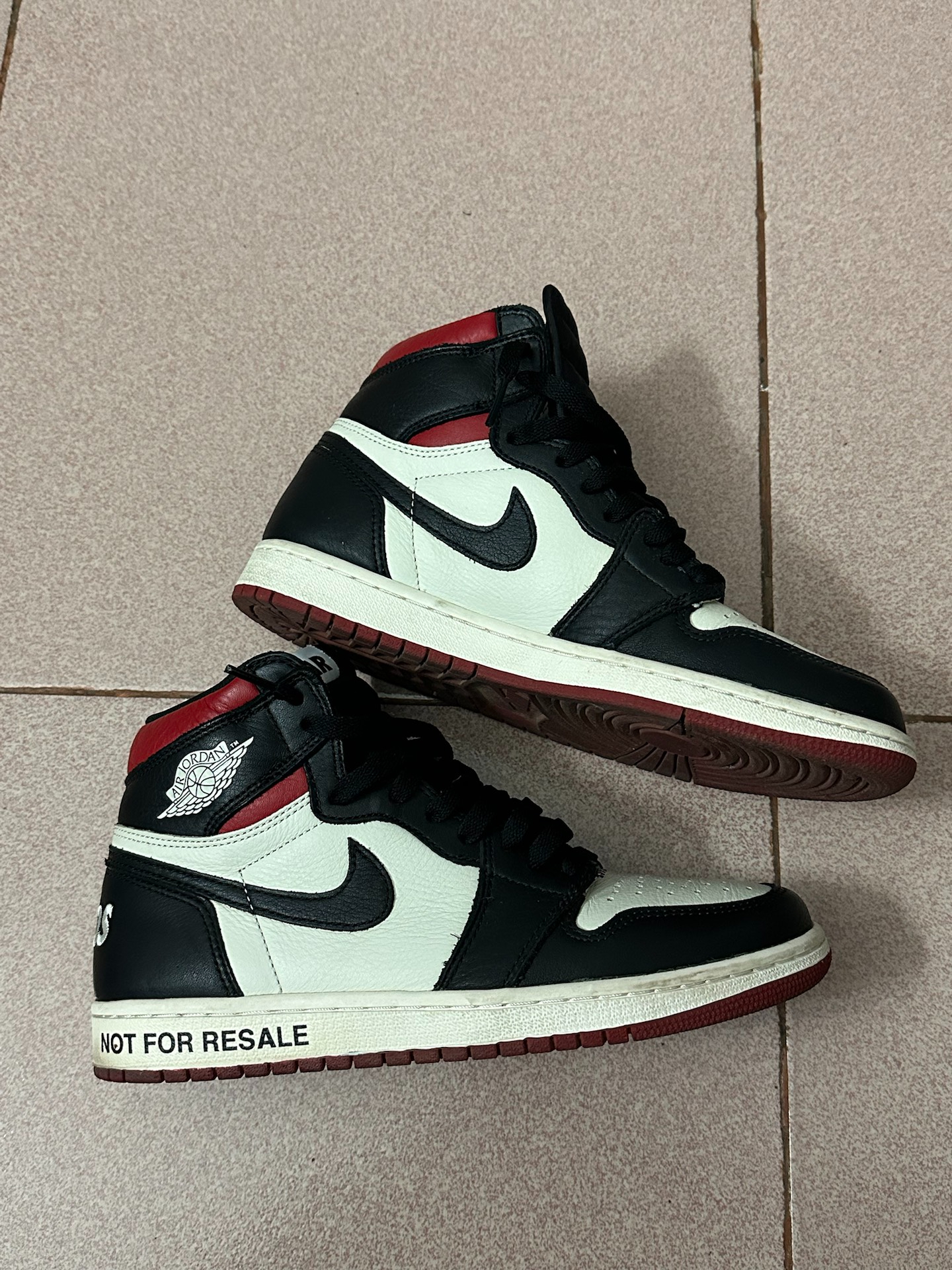 OG Air Jordan 1 NRG OG High “NOT FOR RESALE”Varsity Red review Yara 04