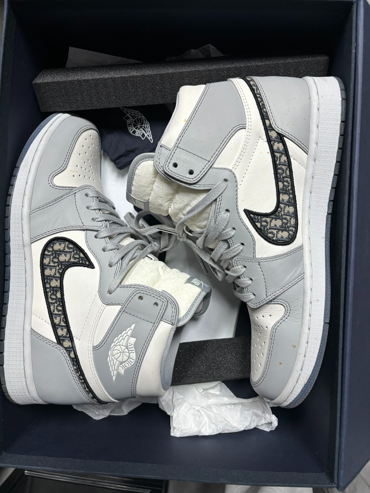 XP Dior x Air Jordan 1 High OG review Zac