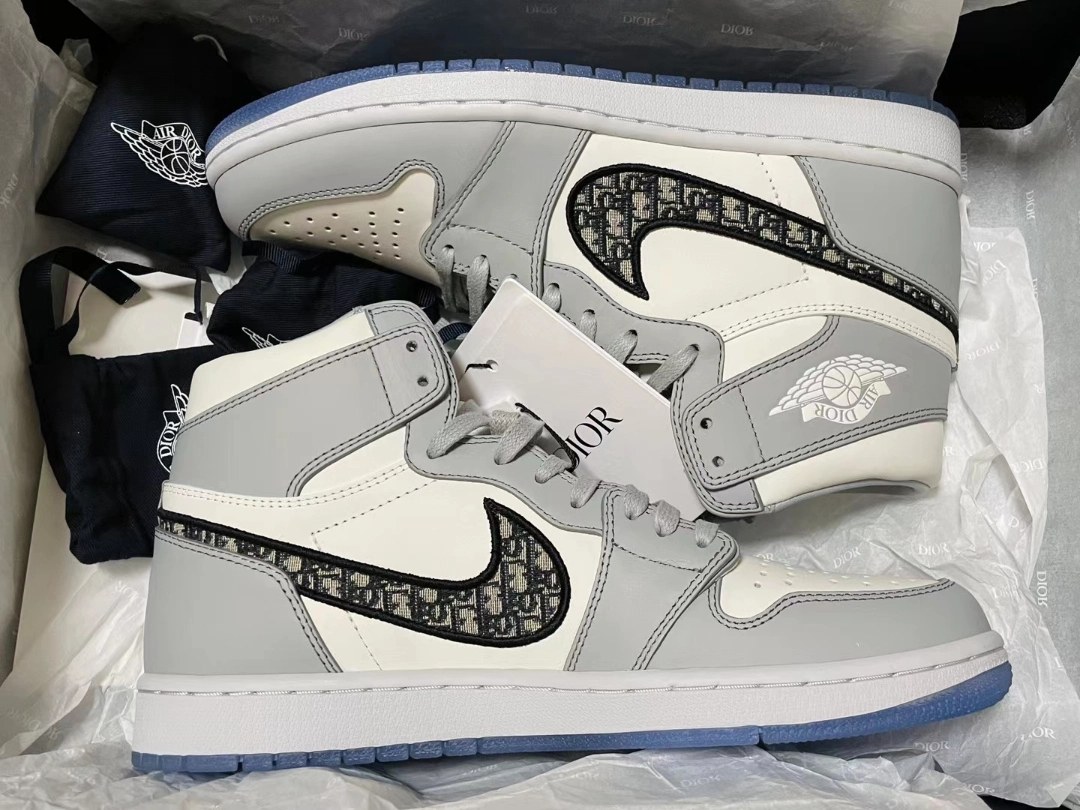 XP Dior x Air Jordan 1 High OG review Fiona 01