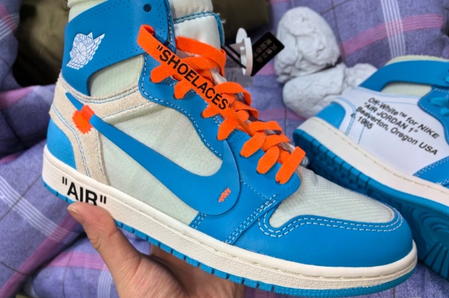 Off White   Off White x Air Jordan 1 “UNC review Jade 01