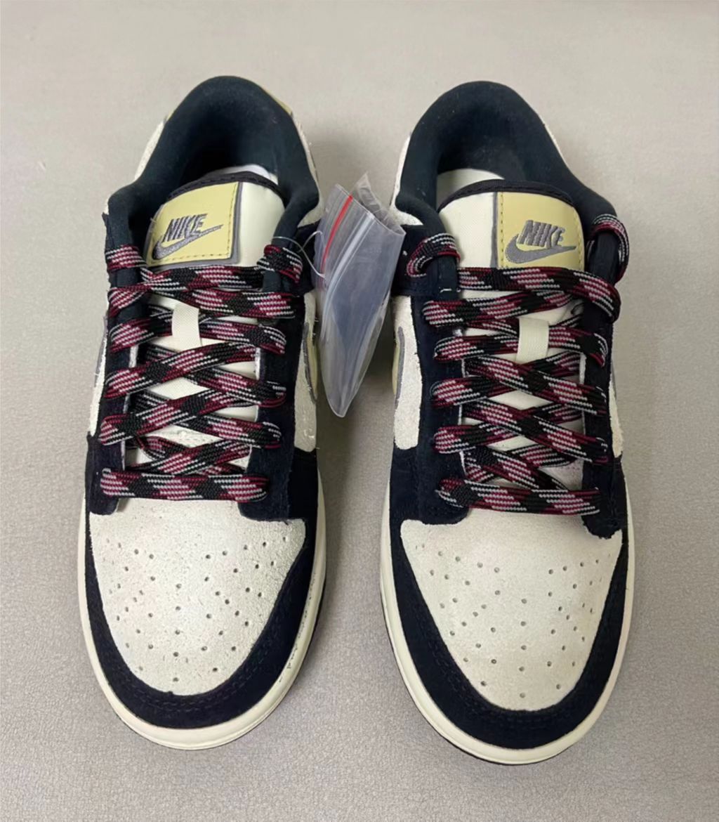 LF Nk SB Dunk Low White Dark Blue review Kindy 02