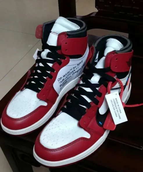    OFF-WHITE x Air Jordan 1 High OG 10X“Chicago” review 