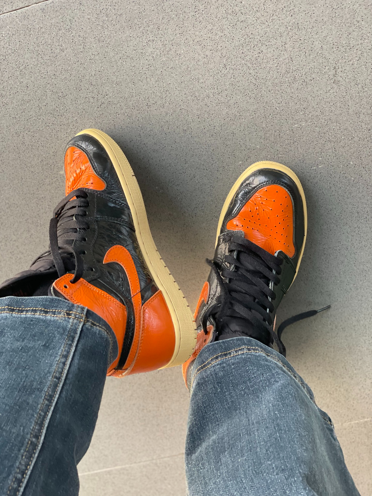 XP Air Jordan 1 Retro High OG “Shattered Backboard 3.0”  review 1