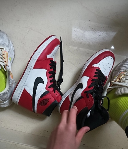 XP Air Jordan 1 High OG “Chicago” review Jake 02