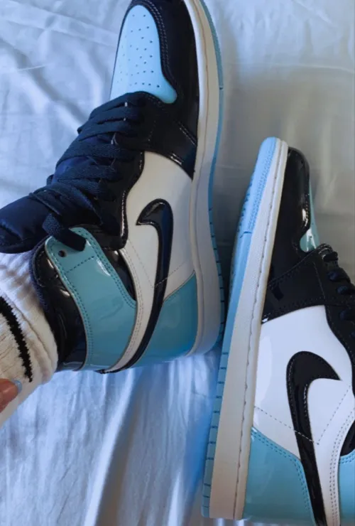  XP Air Jordan 1 Retro High OG “UNC Patent”  review 