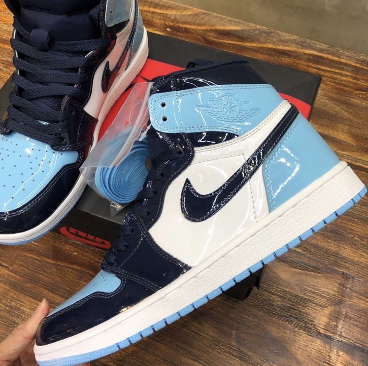  XP Air Jordan 1 Retro High OG “UNC Patent”  review Bella 02