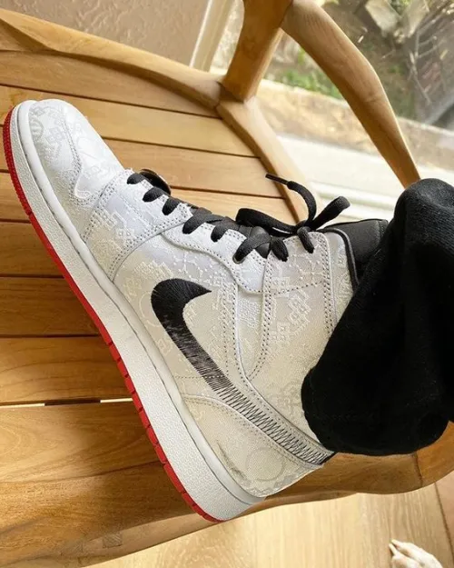 XP Edison Chen x Air Jordan 1 Mid SE “Fearless” review 