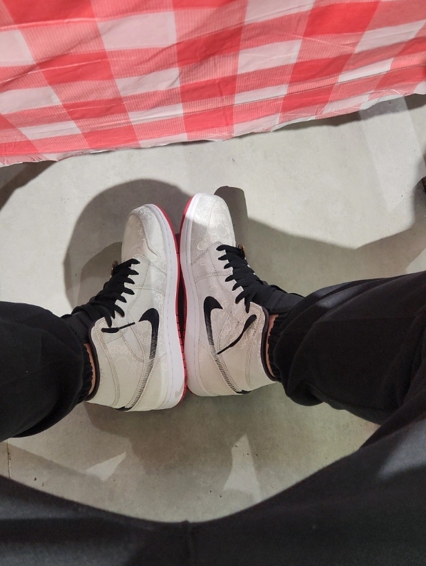 XP Edison Chen x Air Jordan 1 Mid SE “Fearless” review Zac 02