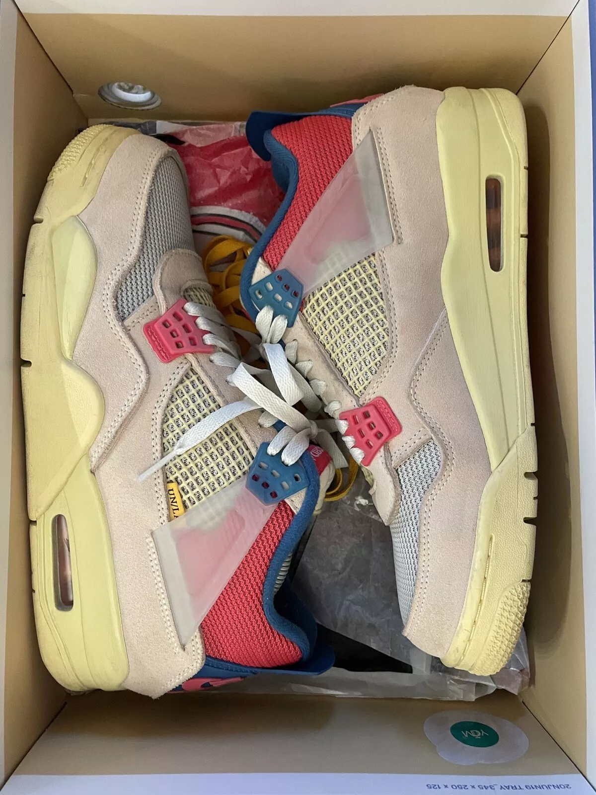 Q4 Batch Union LA x Air Jordan 4 Retro “Guava Ice” review Robert Lundstad 02