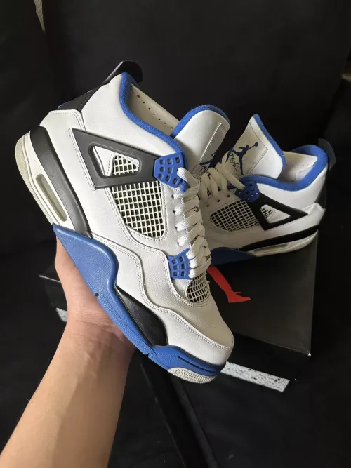 Q4 Batch  Air Jordan 4 Retro Motorsports review 