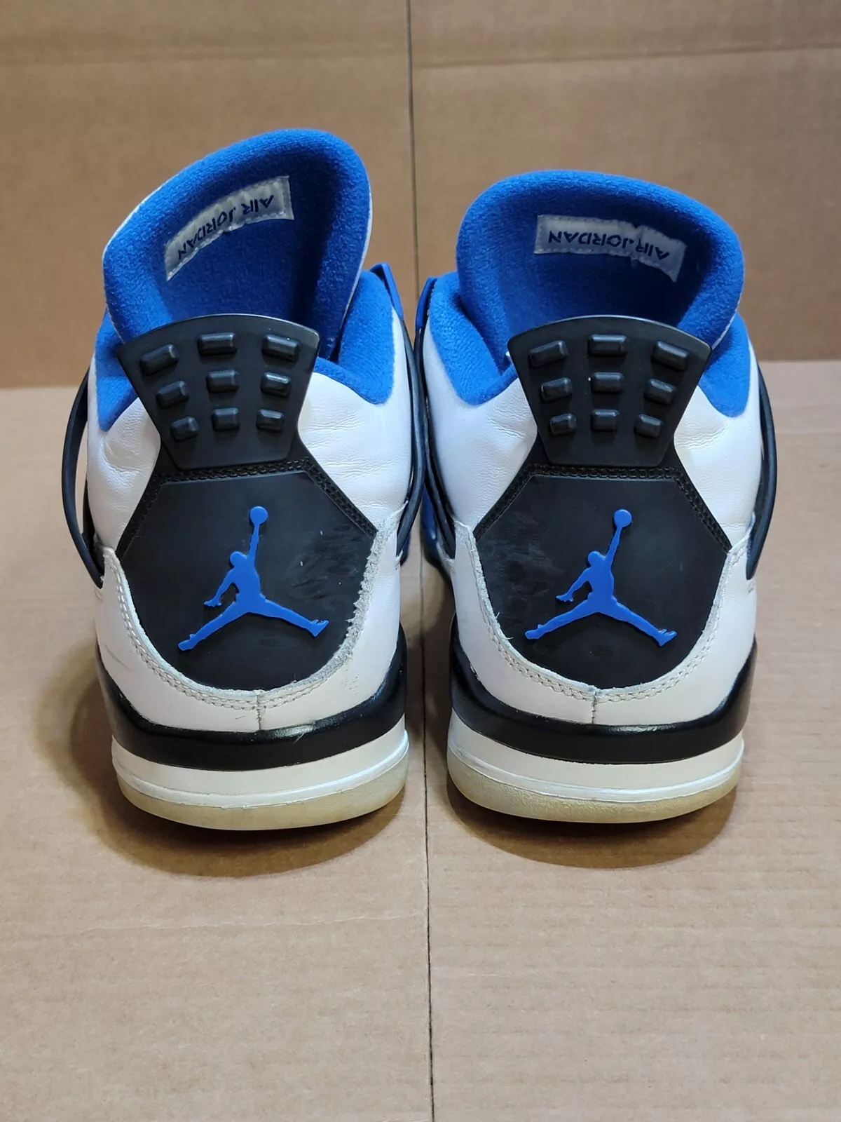 Q4 Batch  Air Jordan 4 Retro Motorsports review LR Guimbatan 01